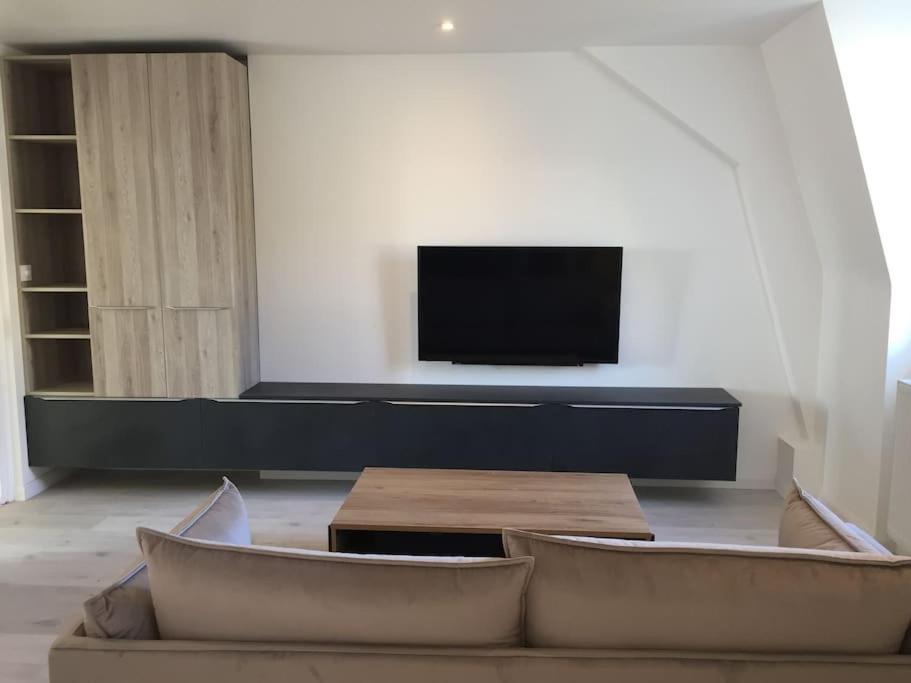 Rodez - Superbe Appartement Neuf Avec Vue Екстер'єр фото