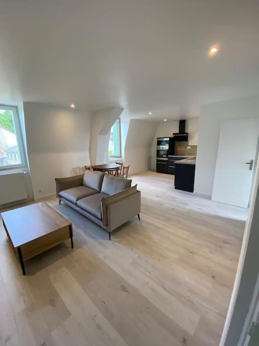 Rodez - Superbe Appartement Neuf Avec Vue Екстер'єр фото